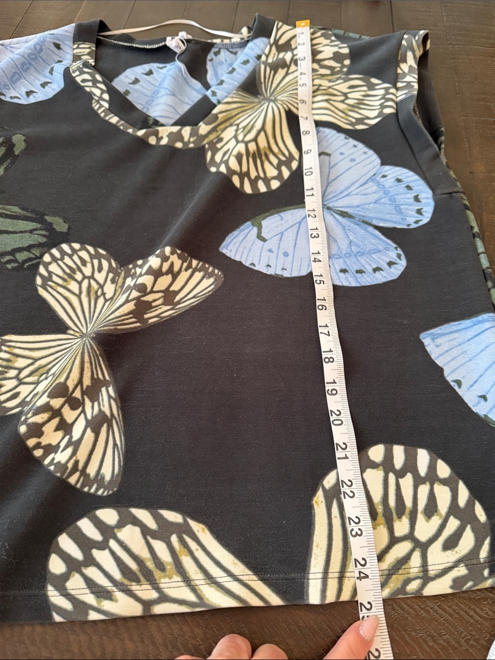 Cable & Gauge Black Butterfly Print blouse - Picture 8 of 8
